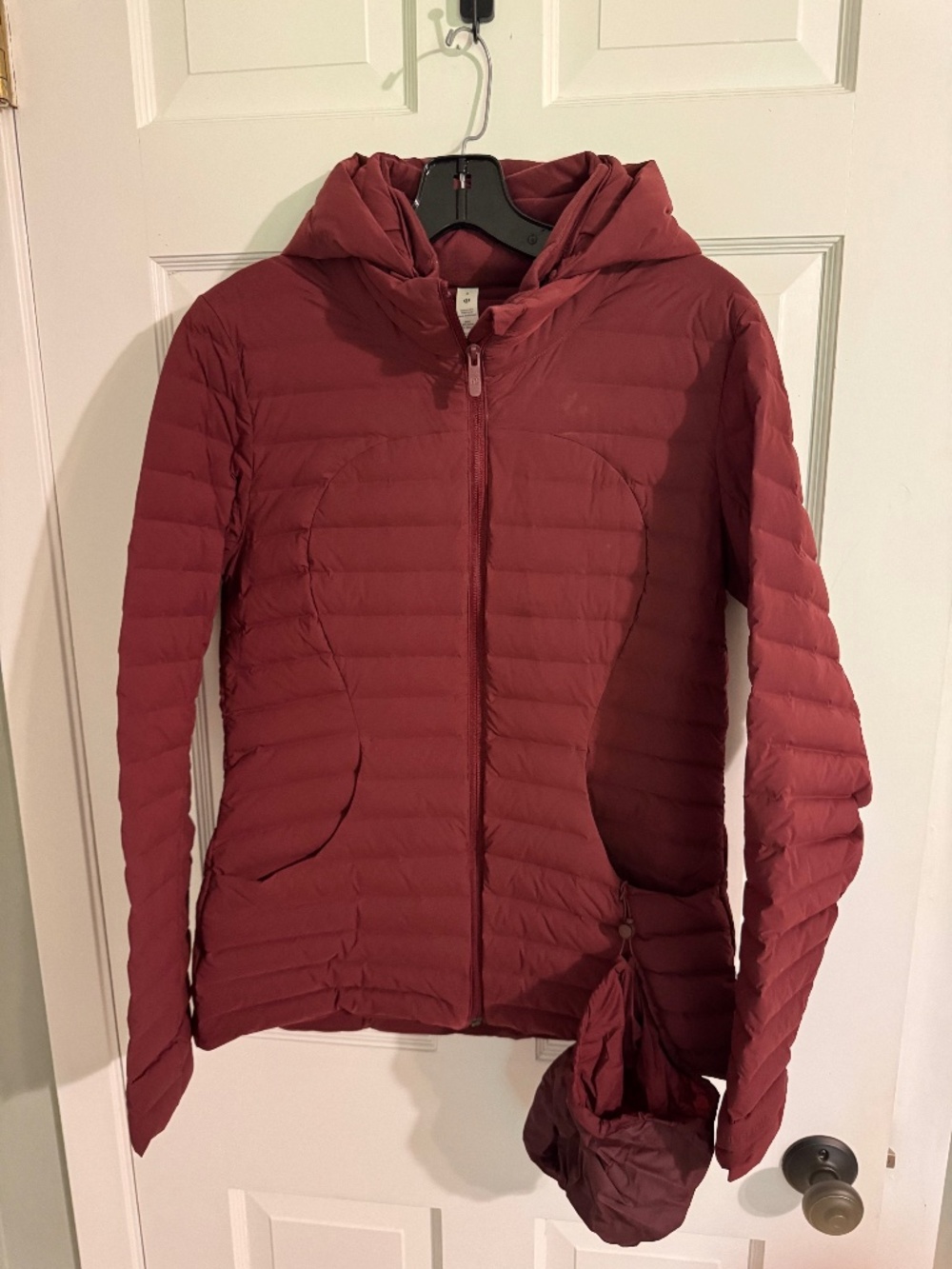 Lululemon Hooded Down Puffer Jacket Burgundy Wine Size 8 Packable
